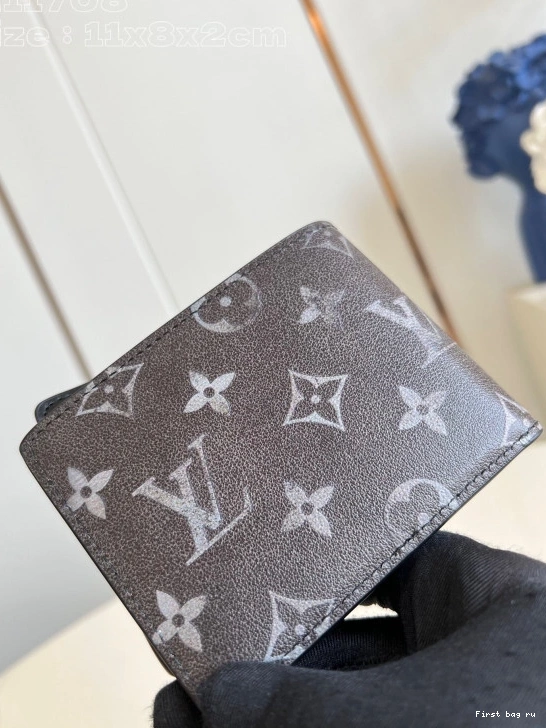 First bag ru WALLET-11*8.5*2CM SLENDER LOUIS VUITTON 0817